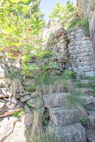 Thueyts (07330) MAISON A RENOVER ENTIEREMENT