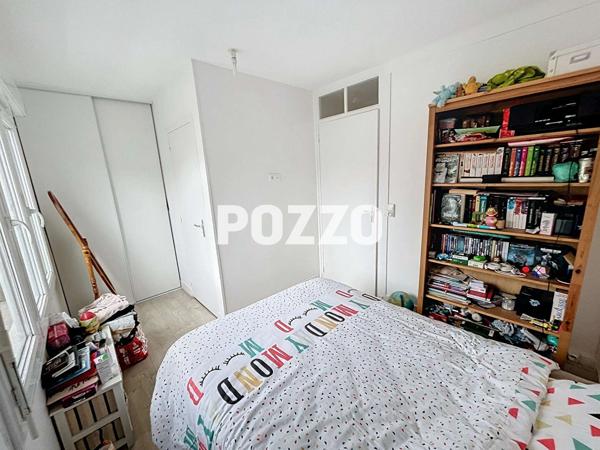 Centre-ville de VIRE- En Exclusivité-Appartement T2 dans petit immeuble. VIRE