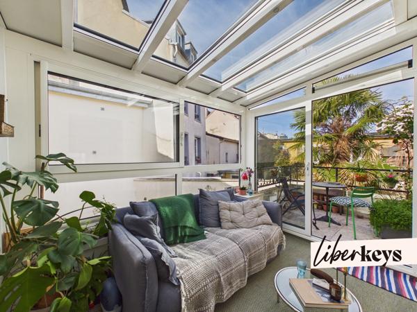 Charmant 2 pièces avec véranda et extérieur – Romainville