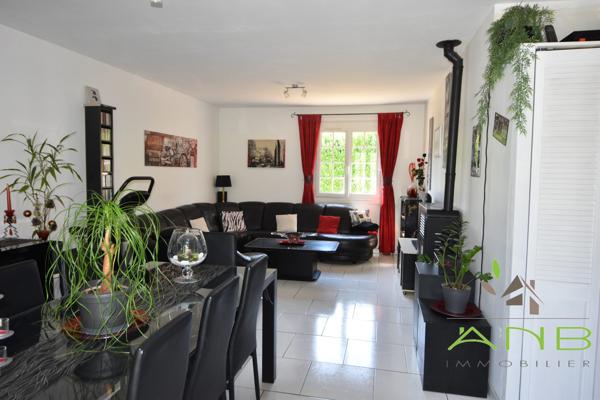 Maison semi enterrée Chaillac-sur-Vienne 87200