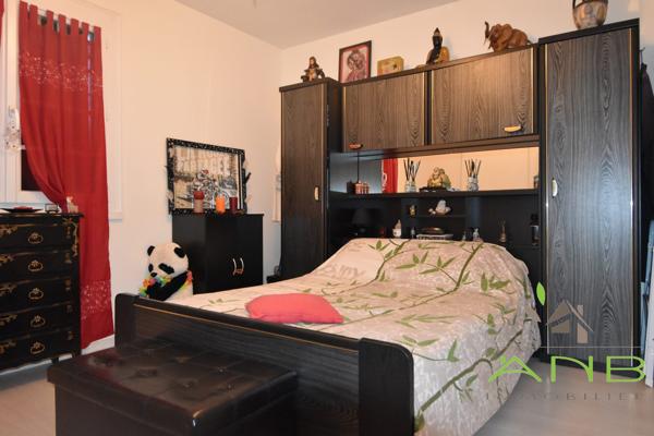 Maison semi enterrée Chaillac-sur-Vienne 87200