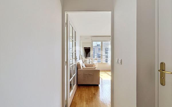 Appartement à louer    1 pièce • 16 m2 Nogent-sur-Marne