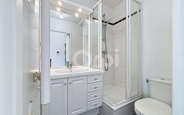 Appartement à louer    1 pièce • 16 m2 Nogent-sur-Marne