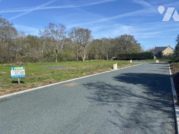 Terrain à bâtir à proximité du bourg de PLOBANNALEC (B776)