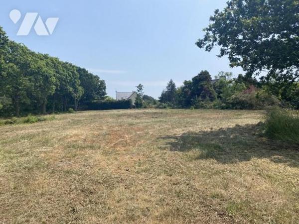 Terrain à bâtir à proximité du bourg de PLOBANNALEC (B776)