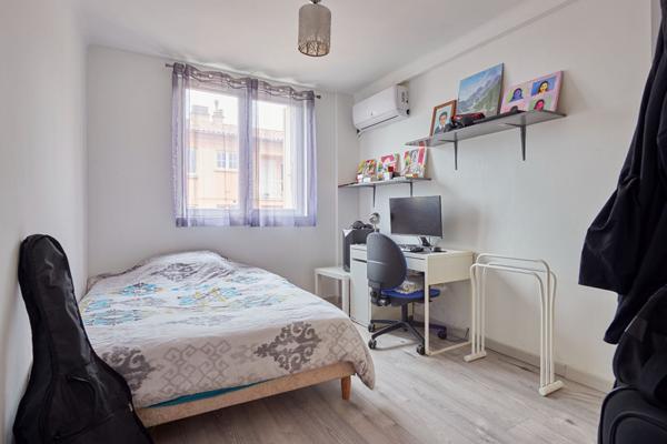 Appartement 4 pièces à vendre à Manosque - Exclusivité ERA IMMO FRED-SUN