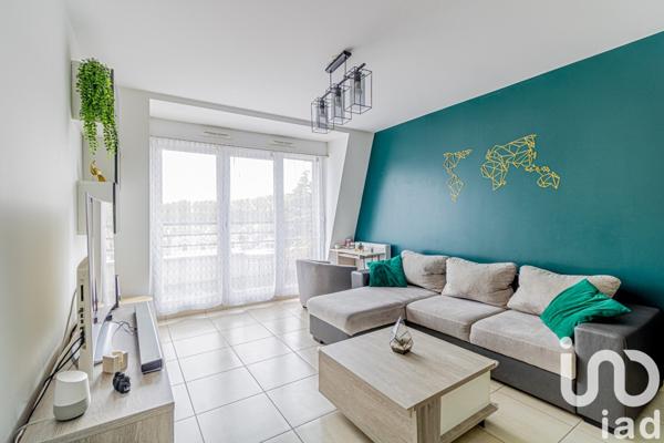 Appartement 3 pièces de 57 m² à Pontault-Combault (77340)