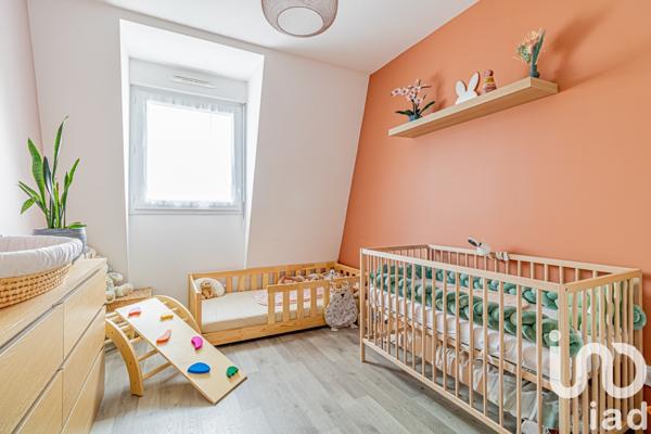 Appartement 3 pièces de 57 m² à Pontault-Combault (77340)