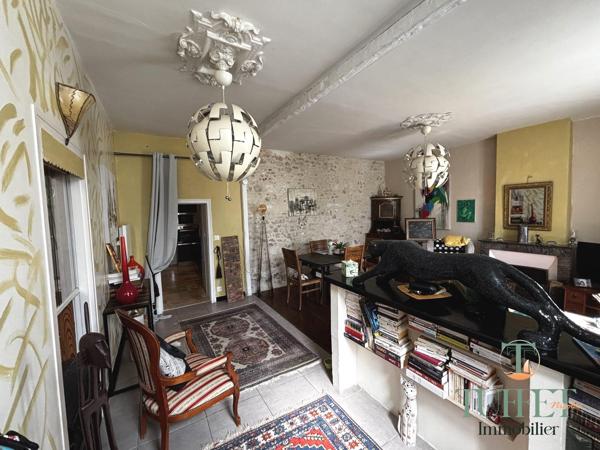 Maison de ville de caractére  de 97 m2- 500 m2 du centre ville