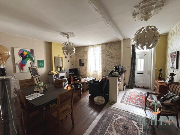 Maison de ville de caractére  de 97 m2- 500 m2 du centre ville