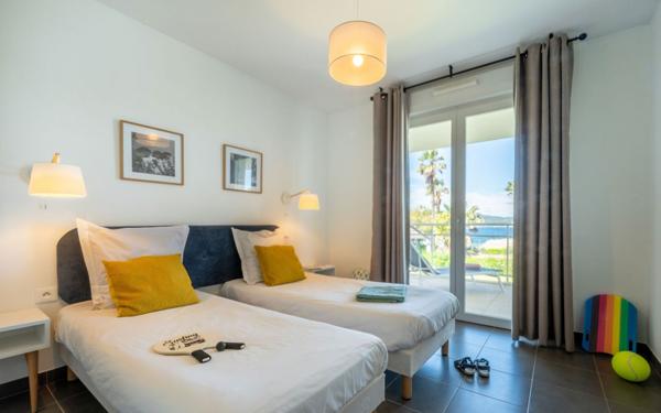 Appartement à vendre    2 pièces •  Saint-Mandrier-sur-Mer