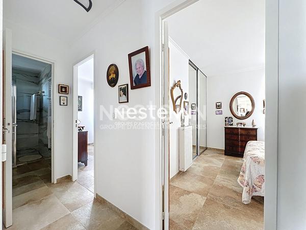 Golfe Juan - Vue mer - 3P - 106m² - Centre ville - Véranda - Sud - (Loi carrez 81m²) - Garage en SUS