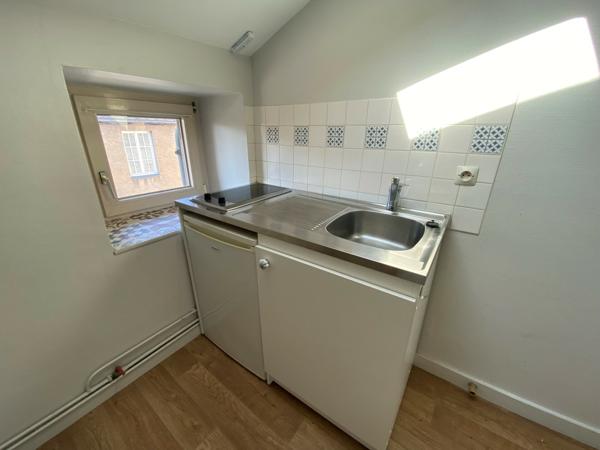 ANGERS – Hyper centre Angers – Studio