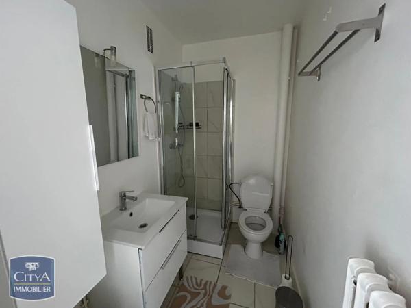 Appartement à louer 1 pièce 27.67m² Joué-lès-Tours (37300)