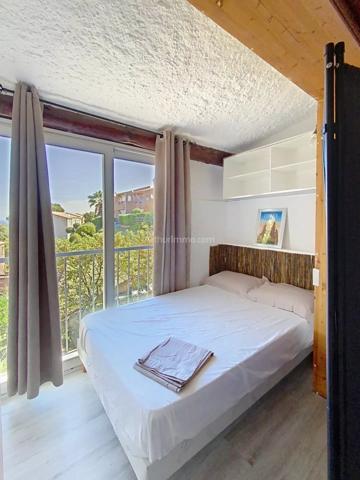 Vente                                                      Appartement
                        
                     6 pièces                      99 m2                     à Lumio