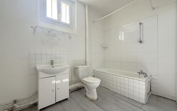 Appartement à vendre    2 pièces • 39,58 m2 Clamart