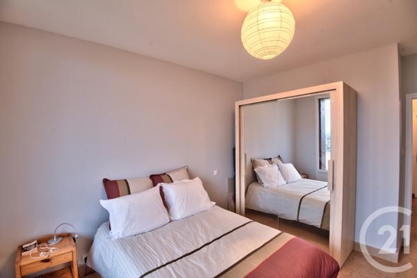 Appartement T5 à vendre  5 pièces - 99,16 m2 ROMANS SUR ISERE - 26