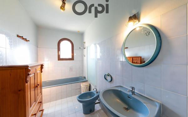 Maison à vendre    5 pièces •  Opoul-Périllos