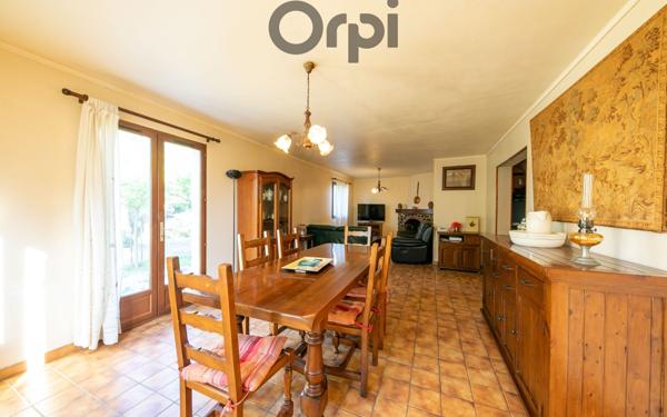 Maison à vendre    5 pièces •  Opoul-Périllos