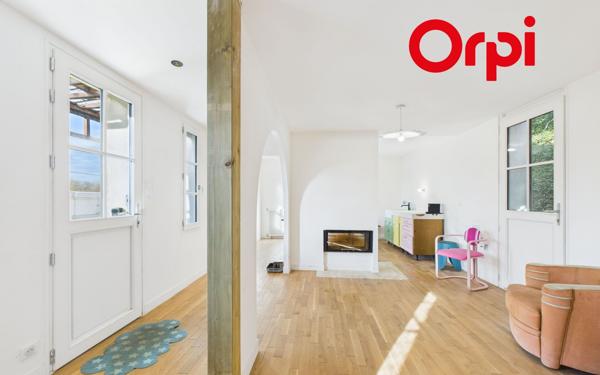 Maison à vendre    5 pièces •  Bernay