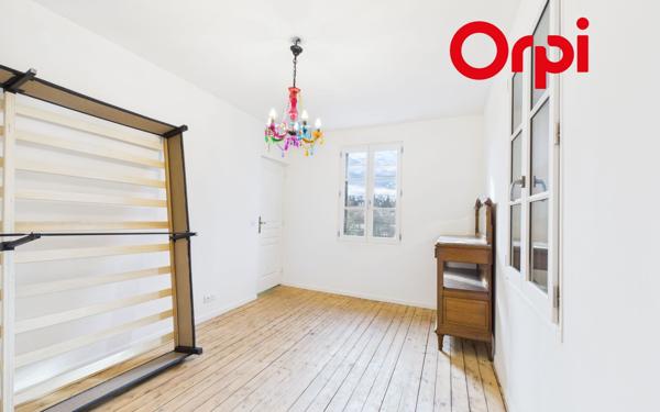 Maison à vendre    5 pièces •  Bernay