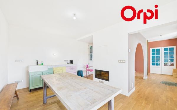 Maison à vendre    5 pièces •  Bernay