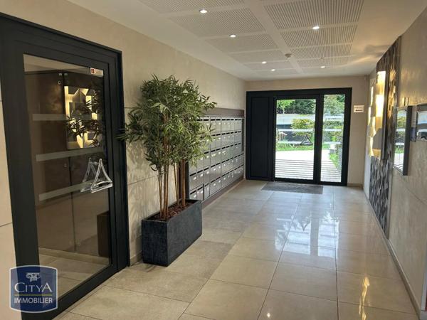 Appartement à louer 3 pièces 61.5m²