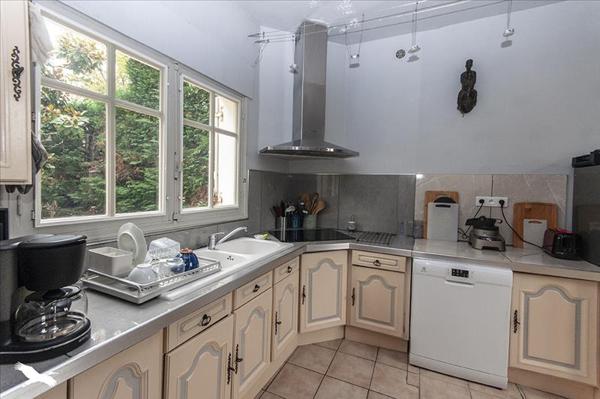 Maison à vendre |  Ribérac |  7 pièces | 174 m²