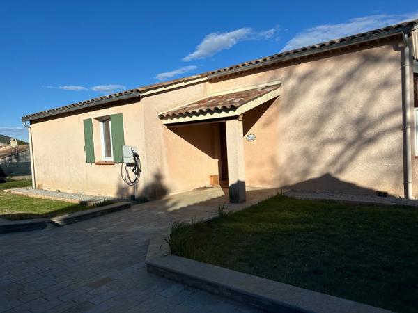 Maison familiale avec piscine, vue panoramique et cadre privilégié