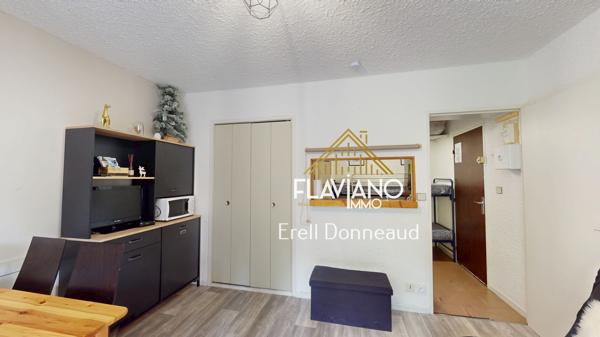 Studio de 21 m2 Pra loup (04400)