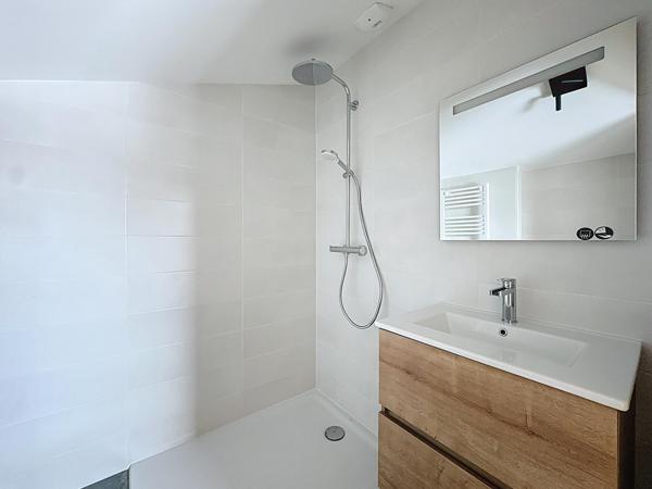 Appartement T8 à vendre  8 pièces - 190,50 m2 LES GETS - 74