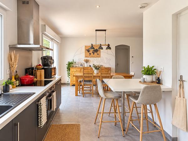 Maison 2 chambre(s) à vendre - Étaules, Charente-Maritime - 17