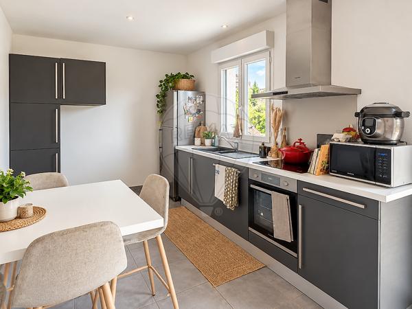 Maison 2 chambre(s) à vendre - Étaules, Charente-Maritime - 17