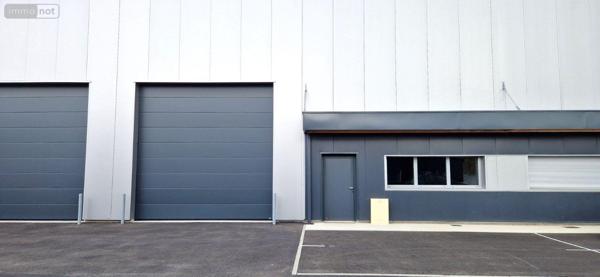 Local Professionnel et commercial à vendre à Laillé en Ille-et-Vilaine (35890), ref : Cellule 2