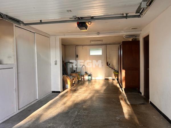 Lescar (64230) Maison de 179 m2 sur un terrain de 1050 m2 - Lescar-