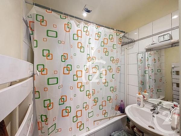 Maison à vendre  14 pièces - 204,91 m2 LE BLANC MESNIL - 93