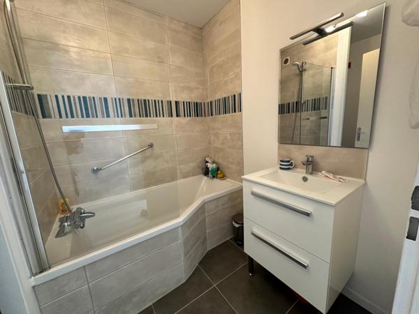 Appartement duplex avec ascenseur et parking.