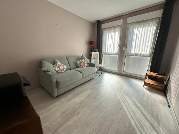 Appartement duplex avec ascenseur et parking.