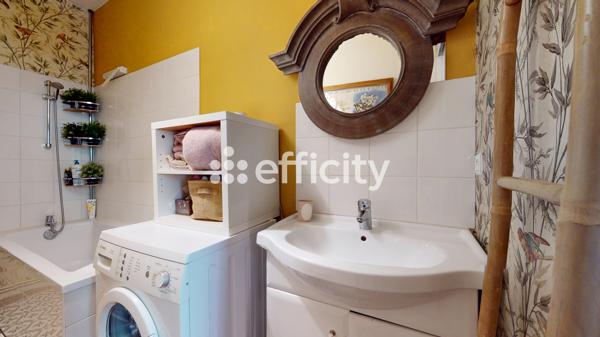 Appartement
         2 pièces
        - 45 m² Exclusivité 239 000 € *