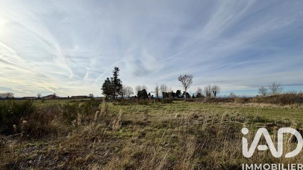 Maison à vendre 1 pièce 140 m² Saint-Jean-Lachalm