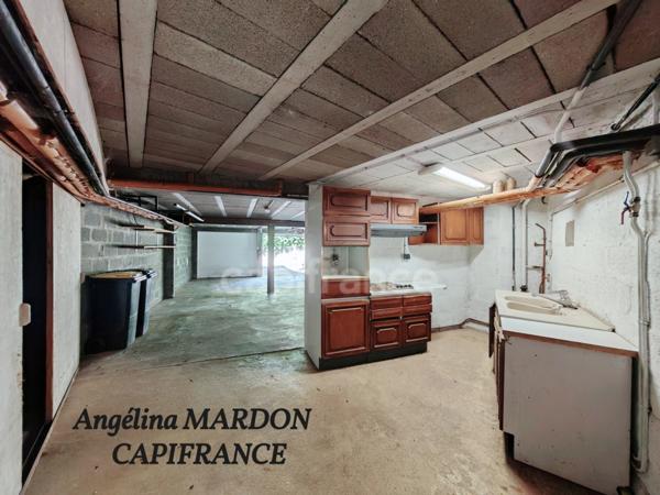 BOLBEC - Maison d’architecte T6 avec vie de plain-pied – 169 m² habitables + 110 m2 de sous sol