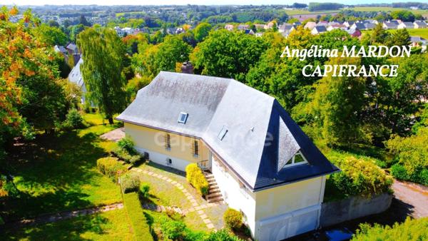 BOLBEC - Maison d’architecte T6 avec vie de plain-pied – 169 m² habitables + 110 m2 de sous sol