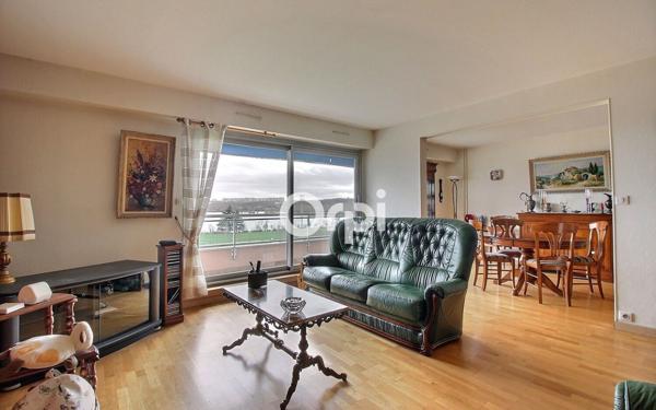 Appartement à vendre    5 pièces • 106,50 m2 Viry-Châtillon