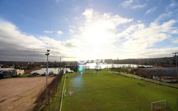 Appartement à vendre    5 pièces • 106,50 m2 Viry-Châtillon