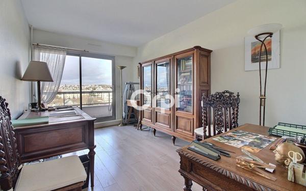 Appartement à vendre    5 pièces • 106,50 m2 Viry-Châtillon