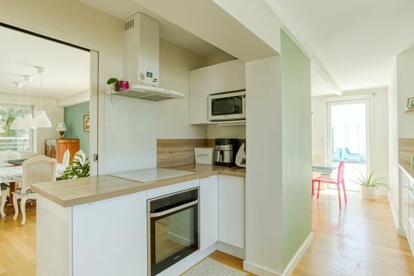 Maison
         7 pièces
        - 175 m² Bien prestige 950 000 € *