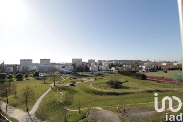 Appartement à vendre 4 pièces 81 m² Neuilly-sur-Marne