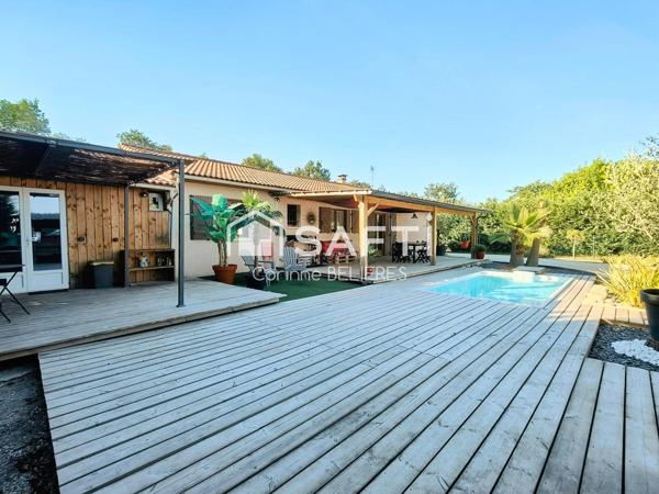Maison lumineuse avec piscine - terrain de 2000m² avec dépendances