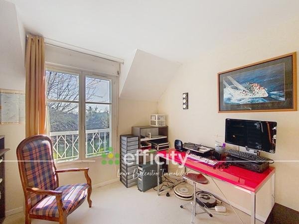 Maison 7 pièces - 209 m²