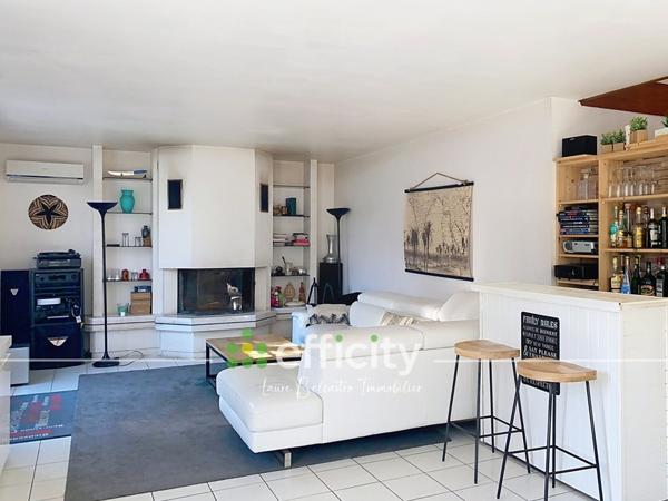 Maison 7 pièces - 209 m²